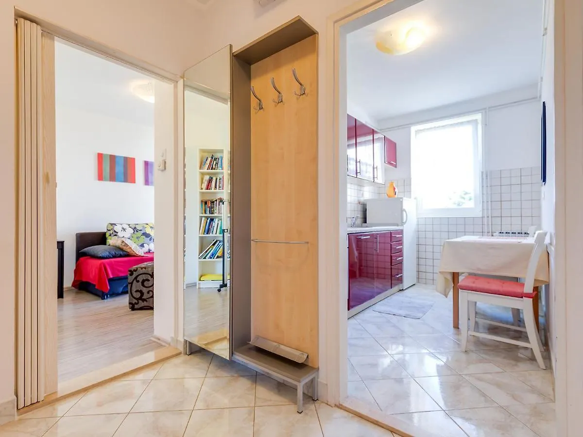 Tasha Apartment Porec